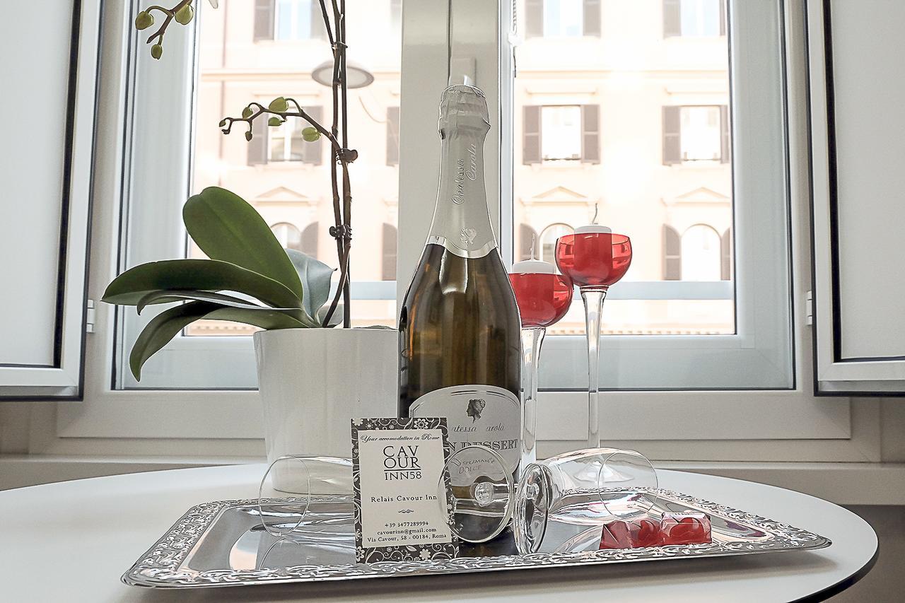 Relais Cavour Couette-café 2*